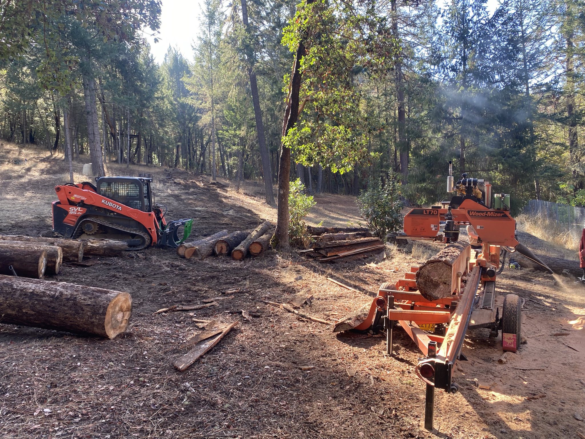 Mobile Milling and custom gate manufacturing. Driveway gate building and installation. Automatic driveway gate Openers. Custom cut lumber